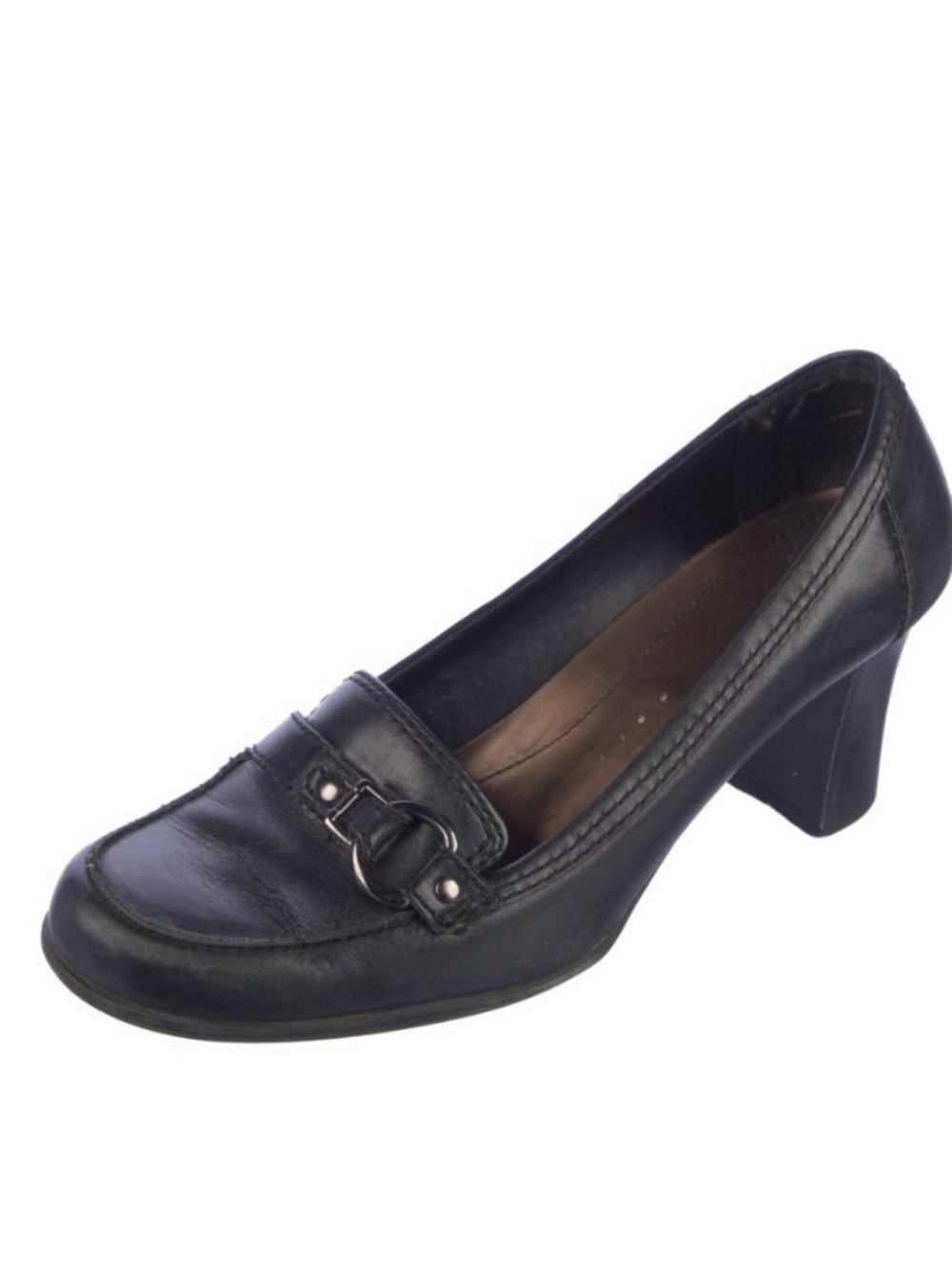 St. John’s Bay Black Leather Pump